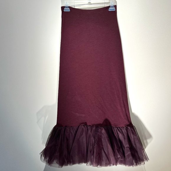 Lilith Purple Skirt w/ Lace Ruffle Fishtail. Size S. Used; Good. Made in France